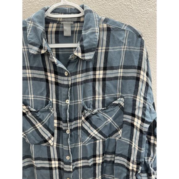 Charlotte Russe Womens Shirt Size Medium Blue Plaid Long Sleeve Button Up - Picture 3 of 10